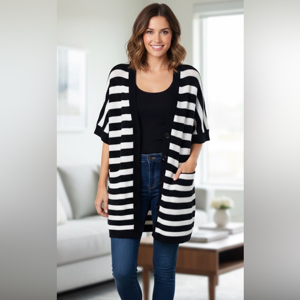 CAbi Black & White Striped Knit Cardigan Size XXS Oversized Style 5289